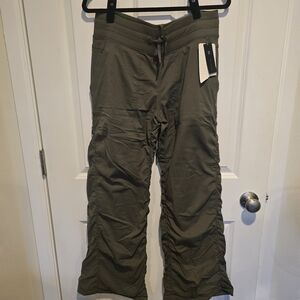 Lululemon Olive Green Lined Dance Studio Pant. Size 10. NWT. Regular length.